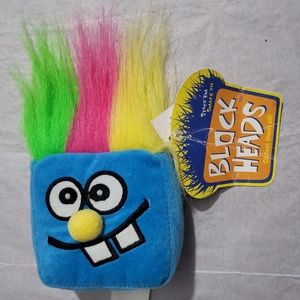 Stack'Em, Smack'Em block head it talking and signing when it fall down